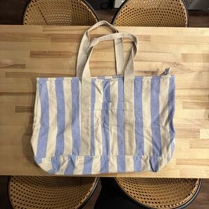Old Navy Striped Blue and Cream Zippered Tote Bag